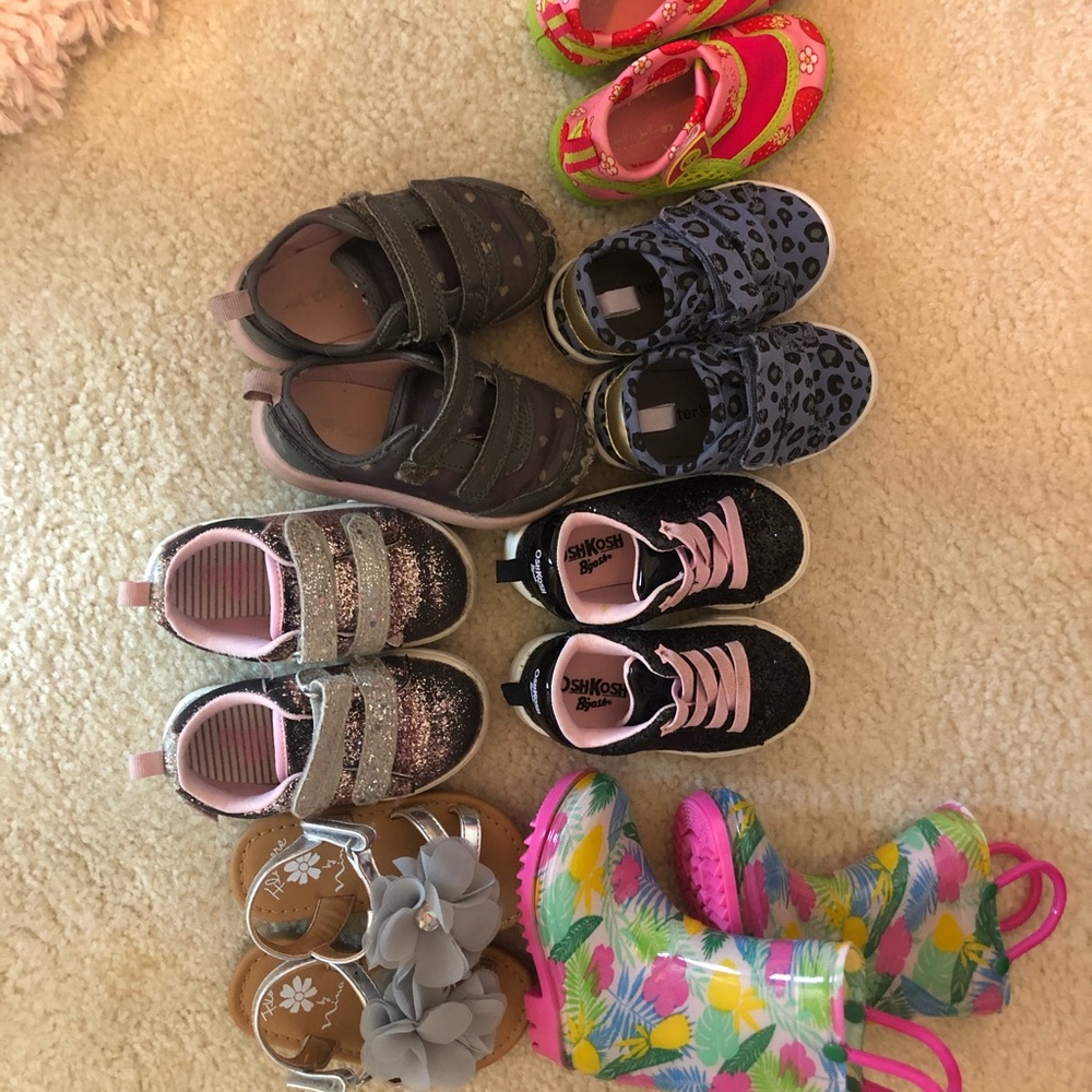 Bundle of Toddler Boots/sneakers/sandals